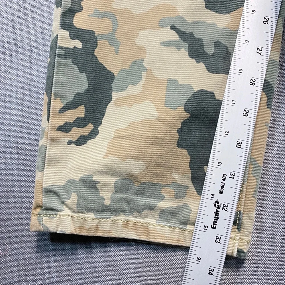 Levis Mens Camo Chino Pants Slim Fit Desert Camouflage 32x34